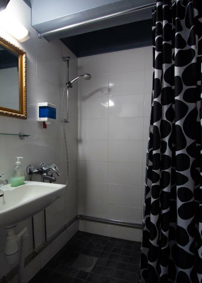 Hostel Buisto ポリ エクステリア 写真
