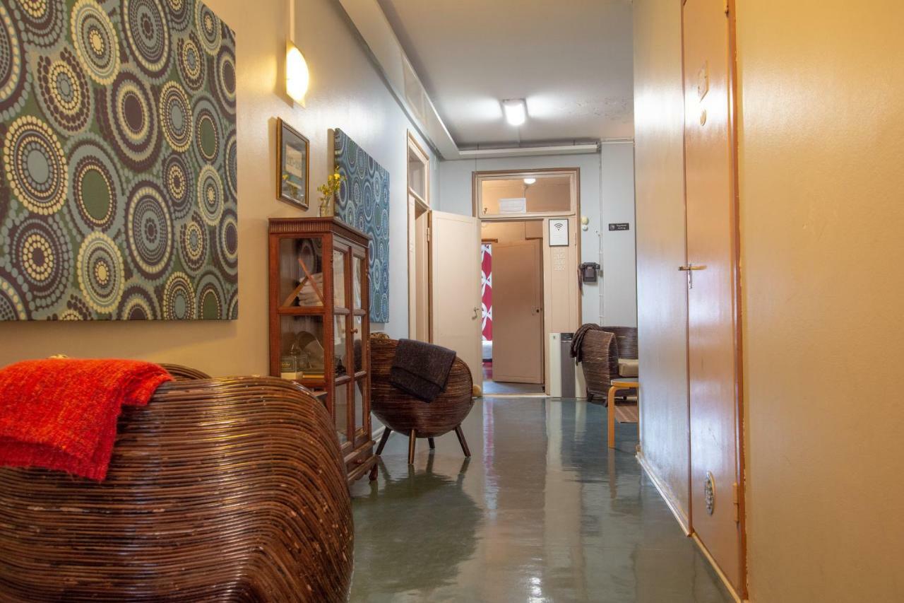 Hostel Buisto ポリ エクステリア 写真
